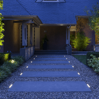 Overrijdbare in-lite EVO GROUND 300 voor oprit en tuinpad